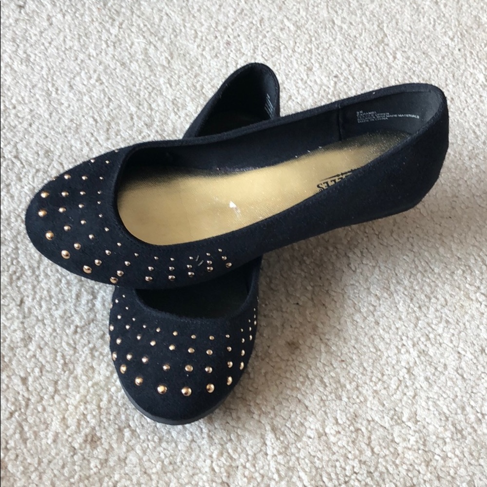 Black studded ballerina flats